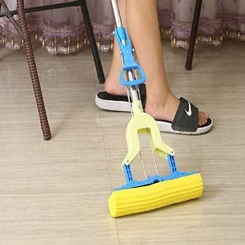 FlexiSqueeze Folding Sponge Mop