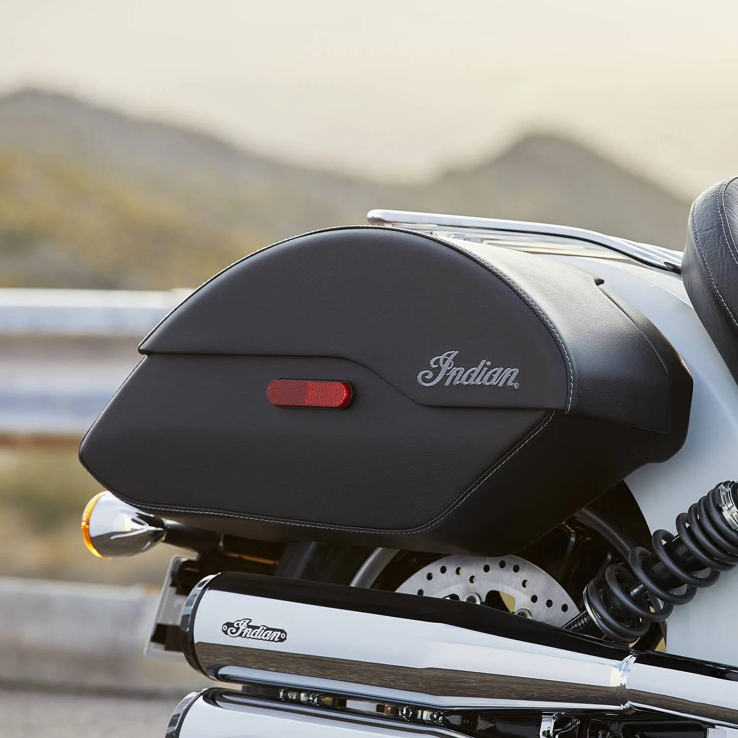 Quick Release Semi-Rigid Saddlebags -Black